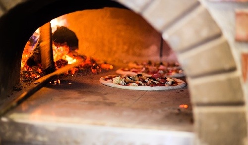 Pizzeria Tavola Calda in Vendita a Roma