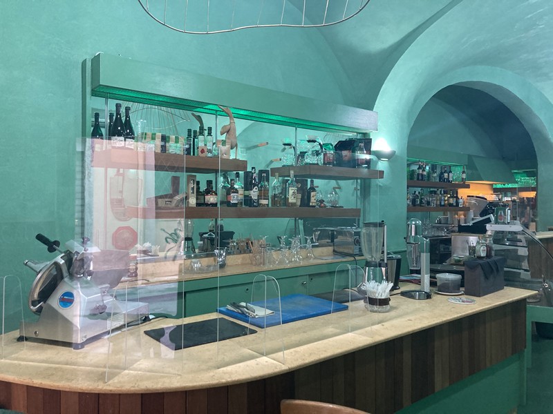 Bar Tavola Calda in Vendita a Prato