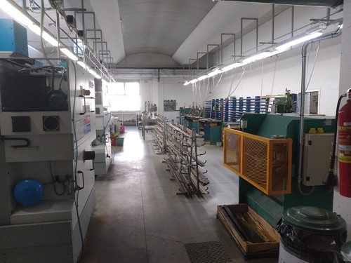 Azienda di produzione Minuterie Metalliche in Vendita a Arezzo 