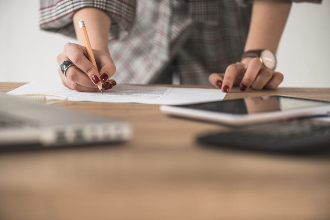 Vendita azienda: cos’è il contratto preliminare di cessione.